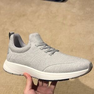 Peter Millar Tellustride Gray Knit Sneakers